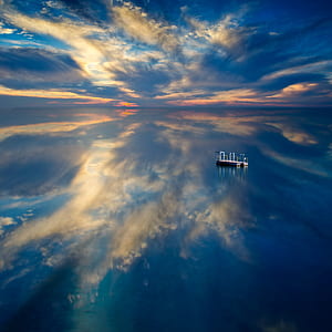Salar De Uyuni thumbnail