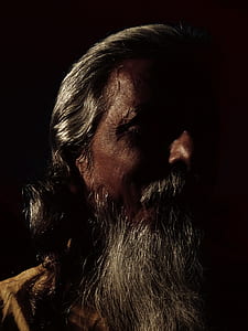 man's face thumbnail