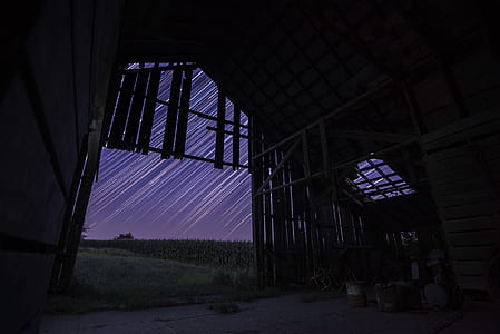 barn in front field thumbnail