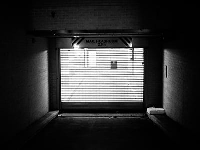 grayscale garage door thumbnail