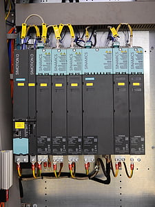 close-up photo of black distribution box thumbnail