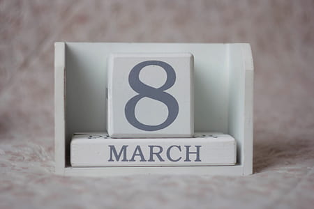 white wooden march 8 cube thumbnail