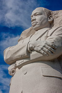 Martin Luther King, Jr. Memorial statue thumbnail