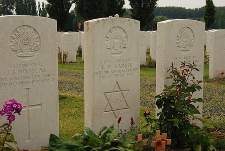 grave stones thumbnail