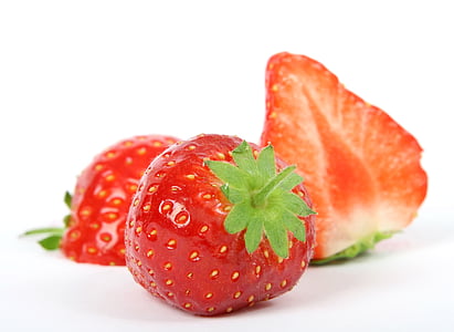 sliced strawberry thumbnail