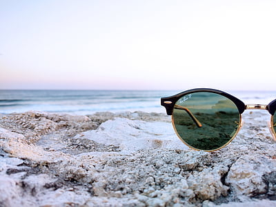 black framed Ray-Ban wayfarer sunglasses thumbnail