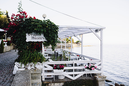 Restaurants in old town of Nessebar, Bulgaria thumbnail