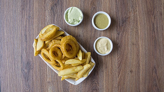 potato fries on plate thumbnail