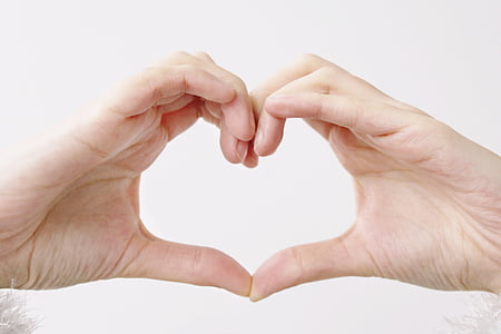 person doing heart gesture thumbnail