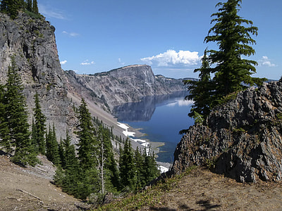 landscape photo of mountain thumbnail