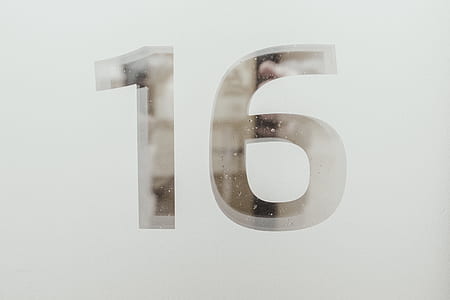number 16 illustration thumbnail