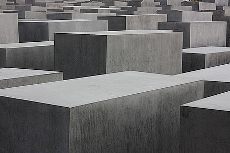 photo of gray concrete block thumbnail