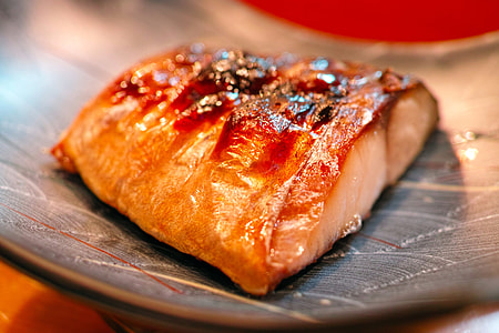 grilled tuna selective focus photography thumbnail