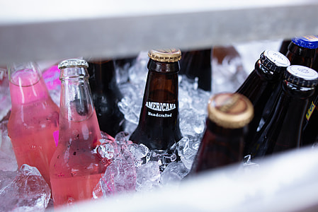 Americana bottle on ice cube box thumbnail