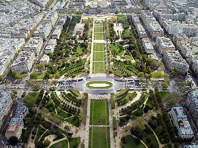 aerial view of New York City Central Park thumbnail