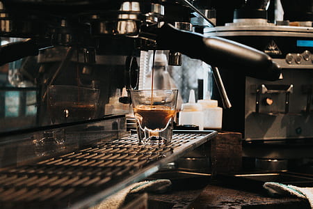 photo of black coffeemaker thumbnail