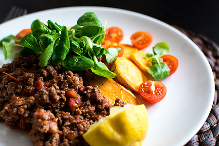 Paleo ground beef with vegetables thumbnail