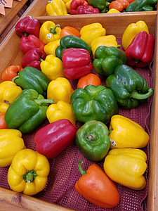 Red Peppers, Green Peppers thumbnail