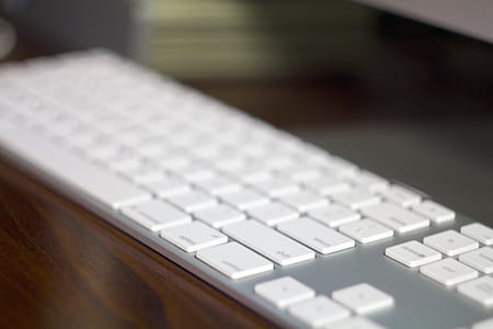 Apple keyboard thumbnail