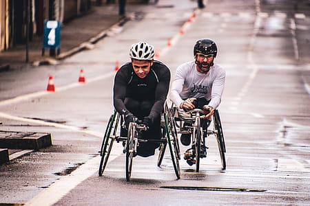 Two Cyclist Running on Each Other thumbnail