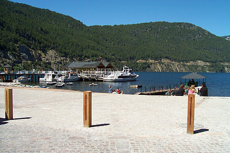 Lago Lacar in Argentina thumbnail