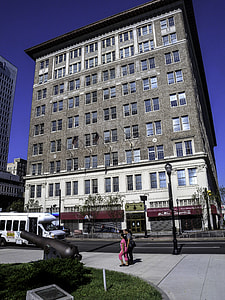 Newark Public Schools headquarters in New Jersey thumbnail