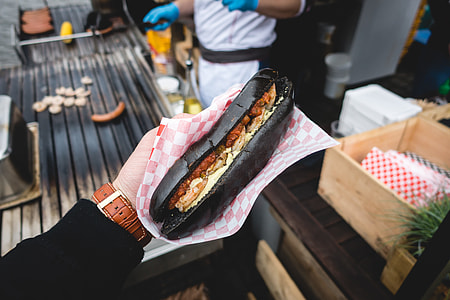 Black squid ink sub with shrimps thumbnail
