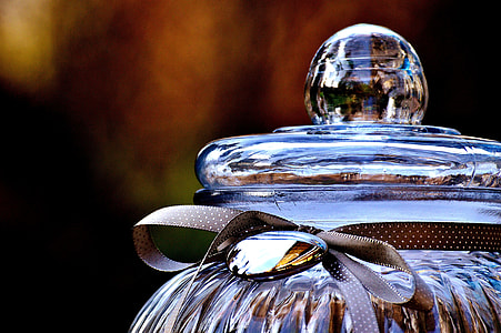 clear glass jar thumbnail