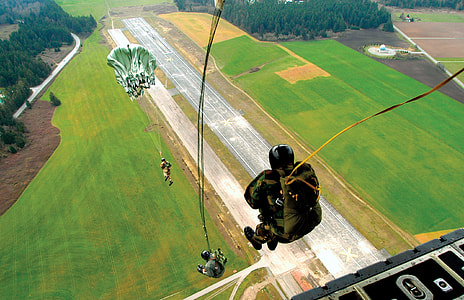 person sky diving thumbnail