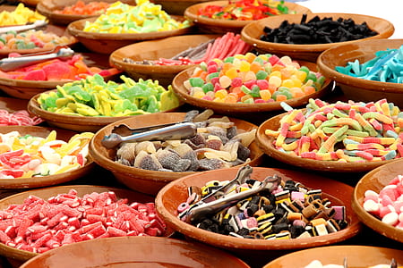 assorted candy lot thumbnail