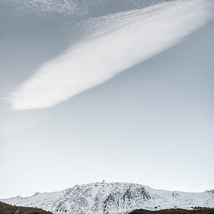 mountain covered of snow thumbnail