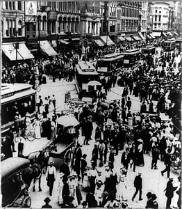 Corner of Illinois and Washington Street in Indianapolis, Indiana thumbnail