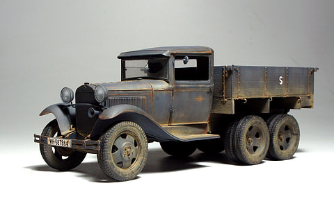 gray truck scale model thumbnail
