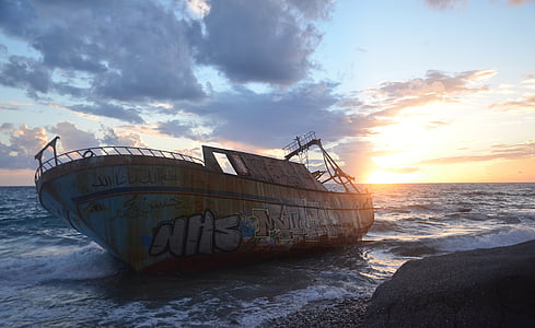 white and brown sailing ship during daytime thumbnail
