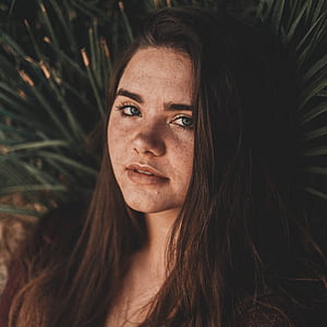woman's face thumbnail
