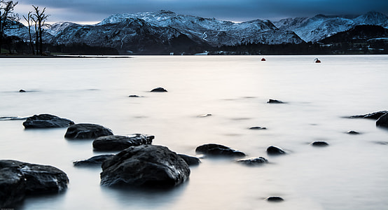 landscape photography of gray and brown mountain thumbnail