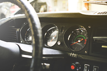 Old veteran Car Dashboard thumbnail