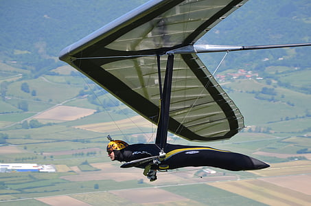 person hang gliding thumbnail