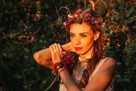 woman posing for photo thumbnail