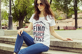 Women’s T-Shirt MockUp psd file