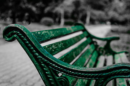 green outdoor bench thumbnail