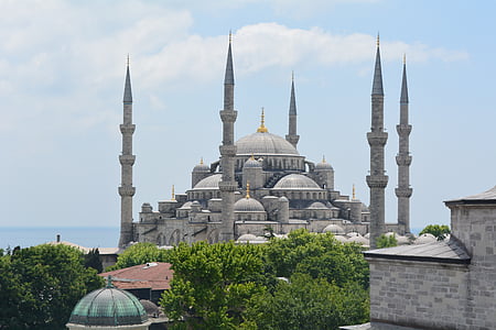 white concrete mosque thumbnail