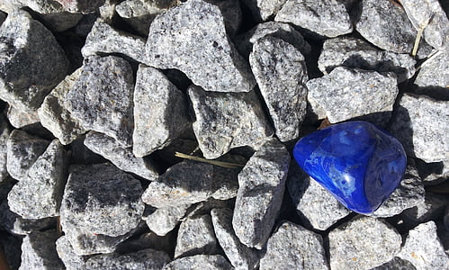 blue gemstone thumbnail