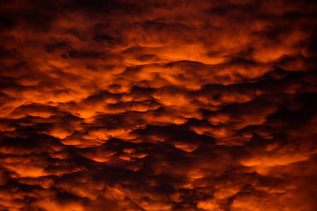 brown party clouds thumbnail