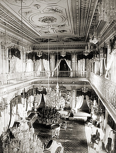 Drawing Room of Chowmahela Palace in Hyderabad, India thumbnail