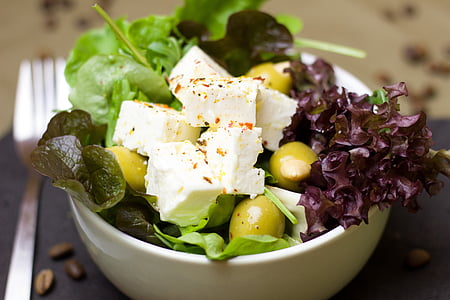 photo of vegetable salad with tofu thumbnail