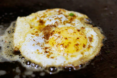 Fried Egg With Seasonings thumbnail