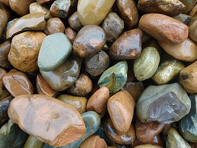 closeup photography of assorted stone fragment lot thumbnail