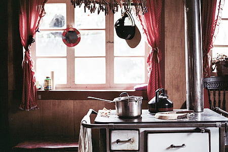 stock pot on cast-iron stove thumbnail