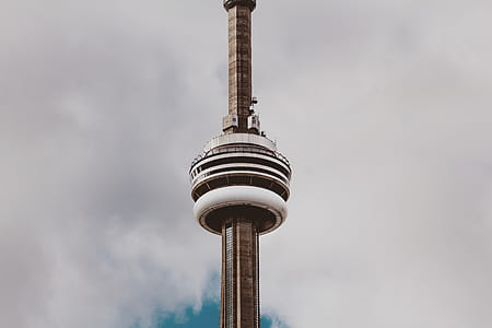 CN tower thumbnail